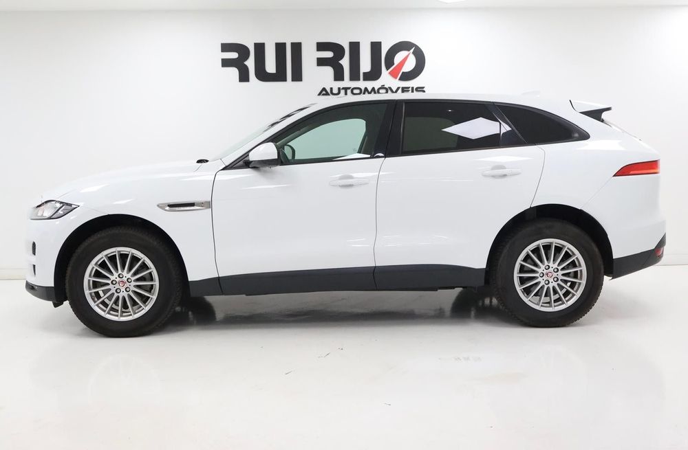 Jaguar F-Pace 2.0 i4D R-Sport