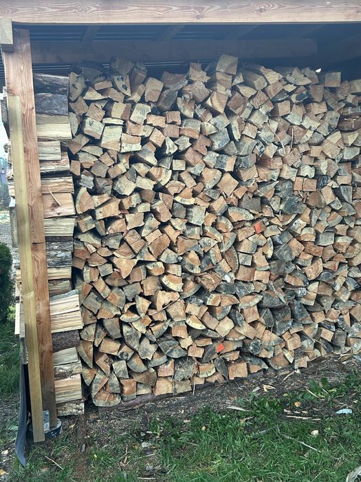 Drewno opałowe sosna , brzoza, buk i dąb