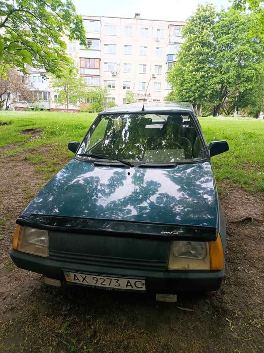 Продам авто Таврию