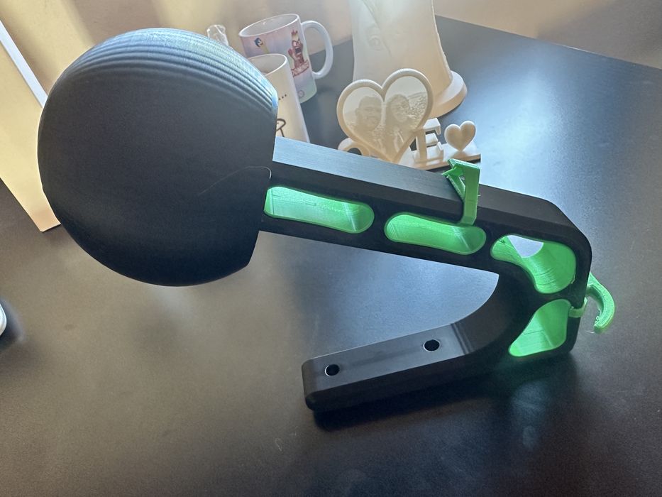 Suporte de parede para capacete, chave e casaco