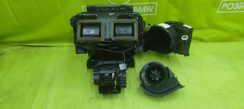 Моторчик печки BMW X5 F15 Корпус пічки БМВ Х5 Ф15 Реостат печка