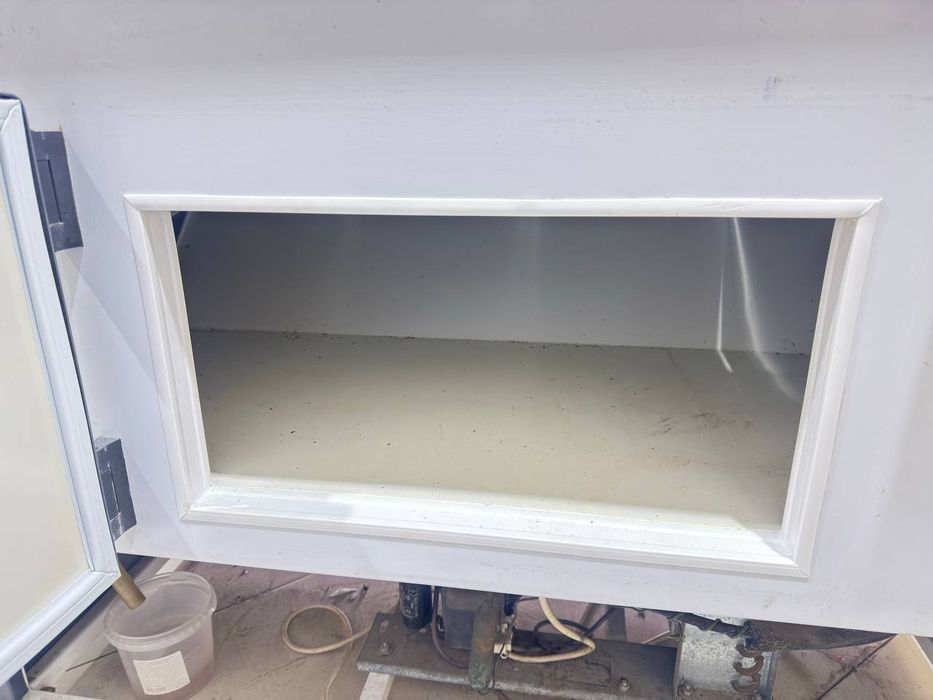 Холодильная витрина