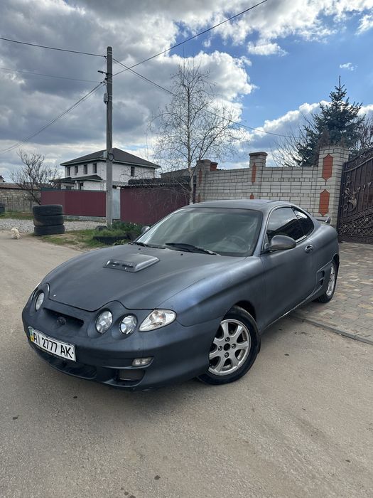 Hyundai Tiburon 2.0