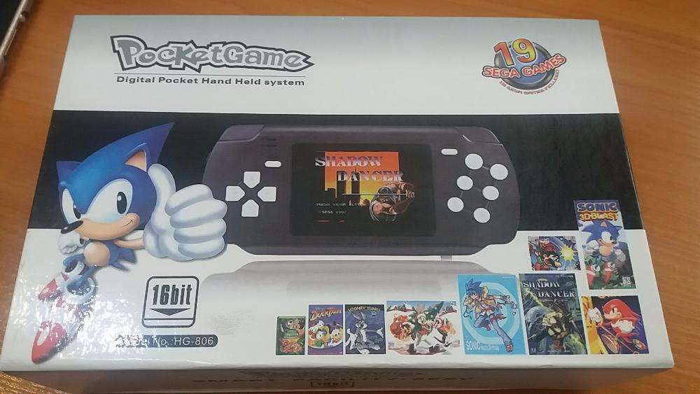 Игровая приставка Сега Hamy HG 806 с экраном черные и розовые