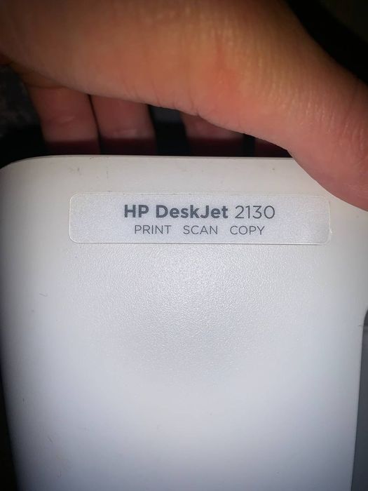 Цветной принтер HP DeskJet 2130