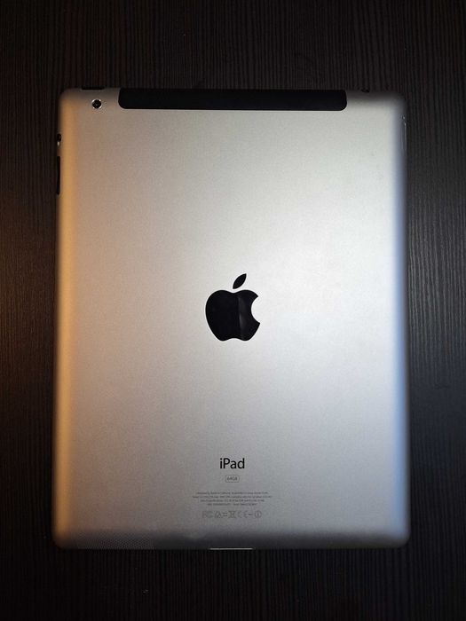 Apple iPad 2nd Gen (A1396) 64GB