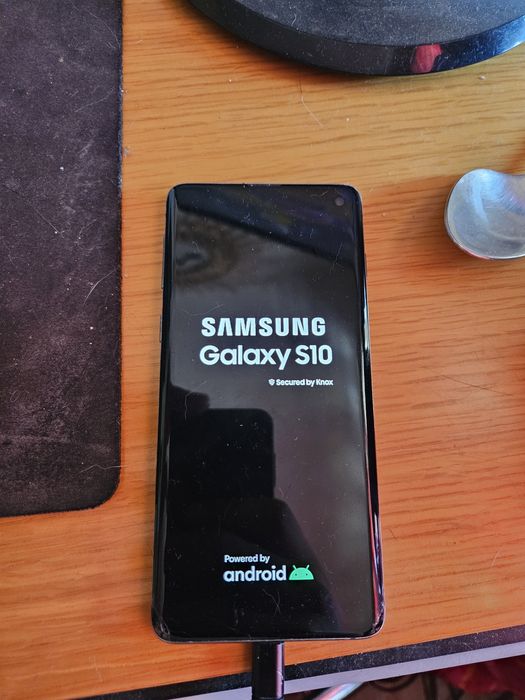 Samsung Galaxy S10
