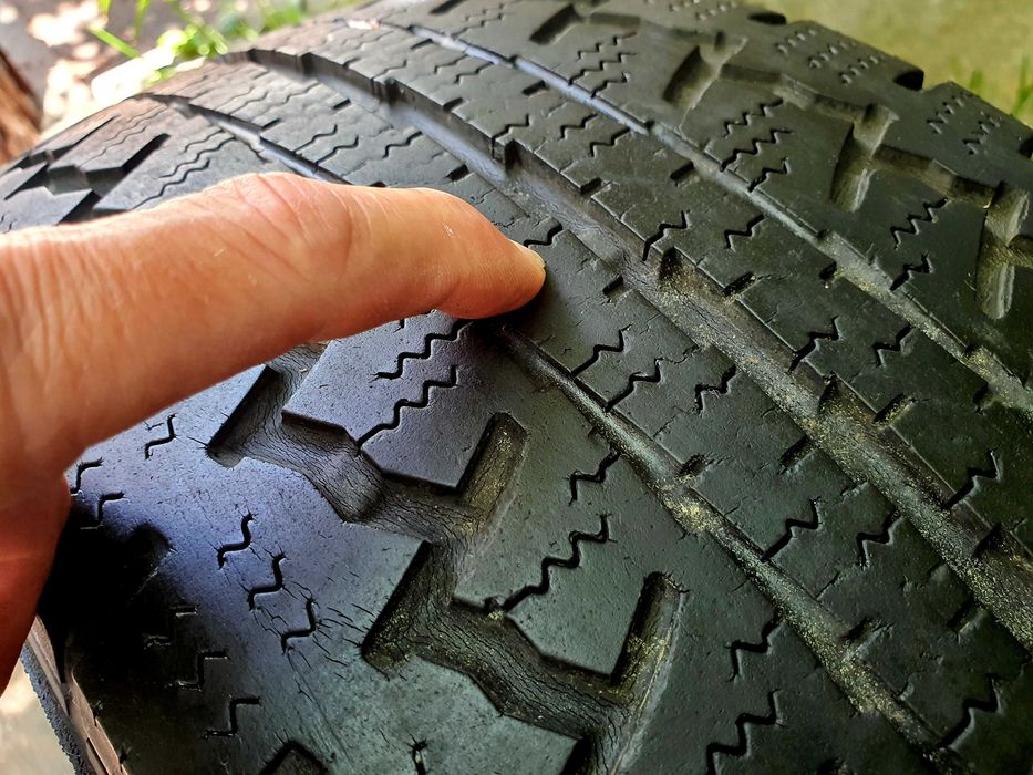 Pneu Continental 225/70R 15 C