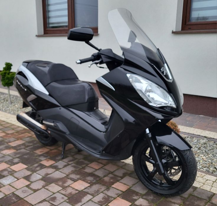 Skuter Peugeot Satelis 2016r Yamaha x-max.