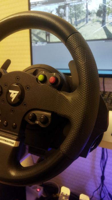 Руль Thrustmaster TMX + 3 педали