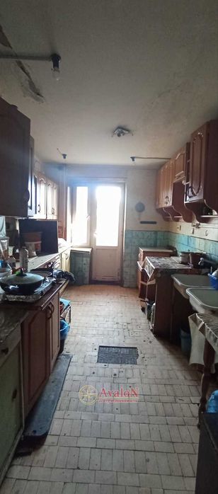 Продам комнату в коммунальной квартире. Ремонт. 8500 у.е.