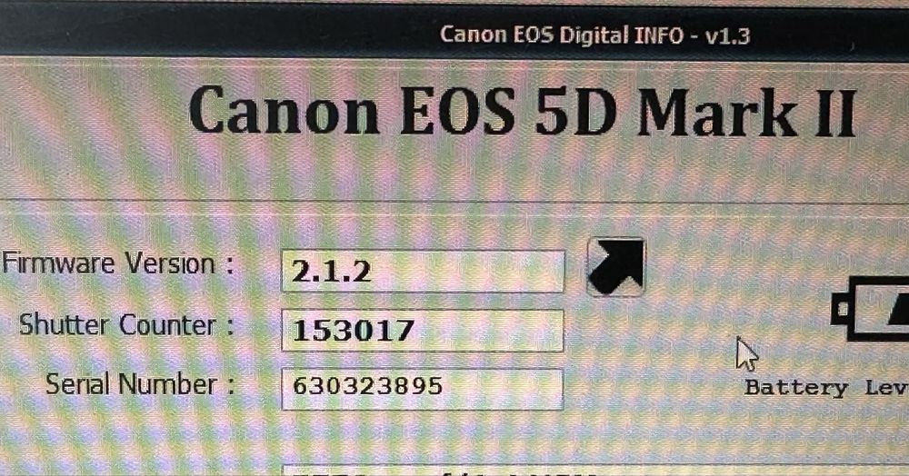 Фотоапарат Canon 5D Mark II body
