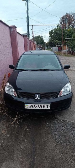 Продам автомобиль MITSUBISHI LANCER  2004 универсал, официальна