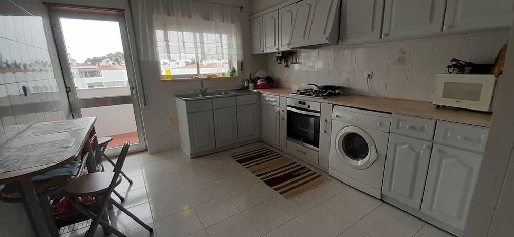 Quarto para arrendar em Marrazes Leiria