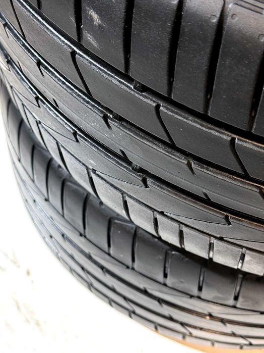 Pneus Hankook Ventus S1 Evo2 - 245/35/19 - Como NOVOS