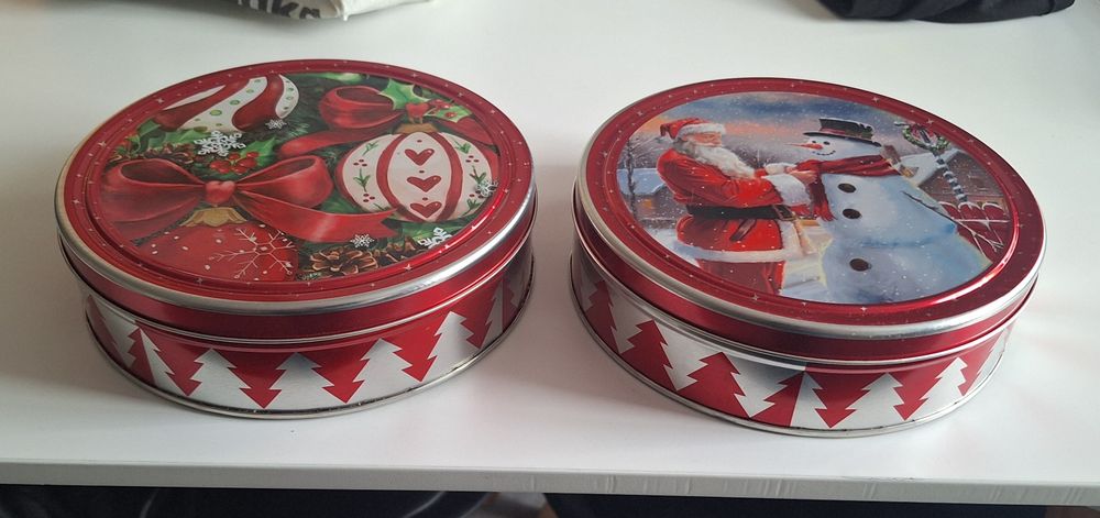 Metalowe pudełka Świąteczne