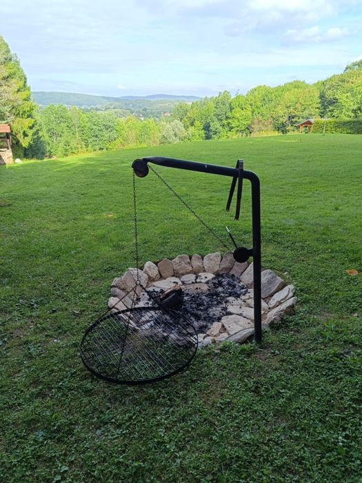 Rekreacja, noclegi, domek letniskowy, leśne zacisze, nad stawem.