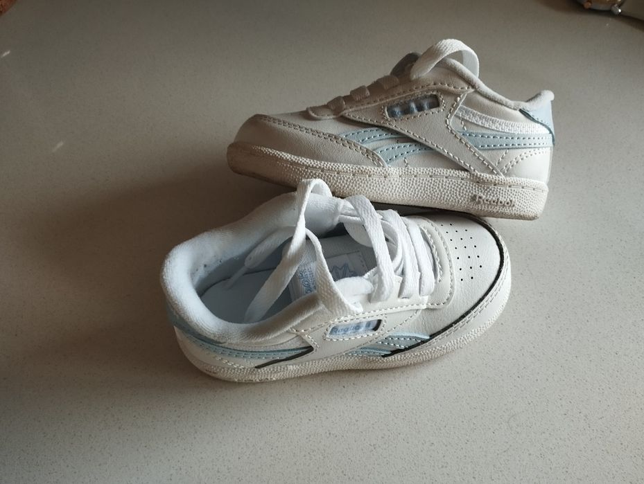 Sapatilhas Rebook n° 22,5