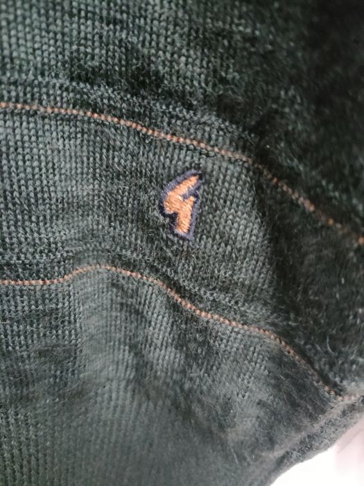 Wełniany Sweter w serek Gabicci XXL