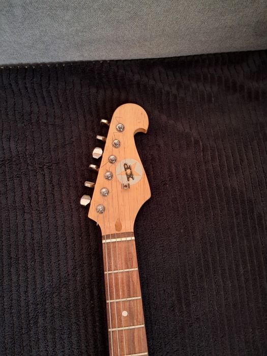 Guitarra XP vendo ou troco