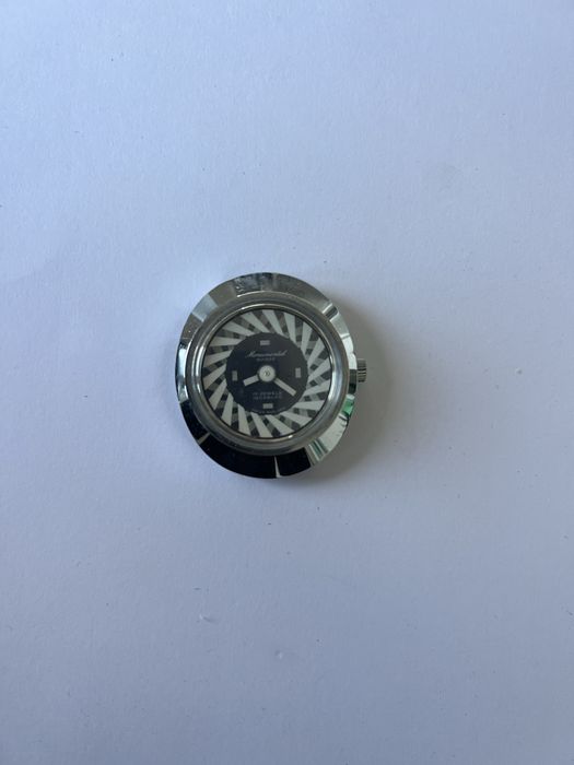 Relógio Vintage Monumental Suisse – Mecânico 17 Jewels Incabloc – Anos 70