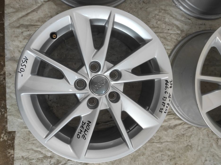 379 Felgi aluminiowe ORYGINAŁ AUDI R 16 NOWE DEMO 5x112 otwór 66,6
