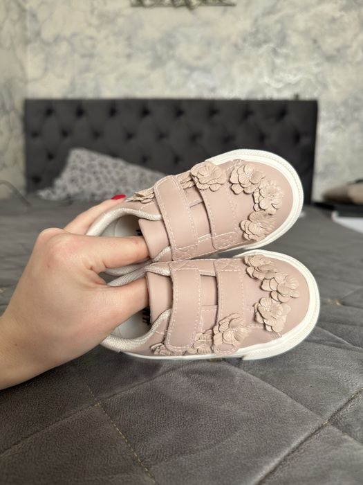 Кеди hm для дівчинки