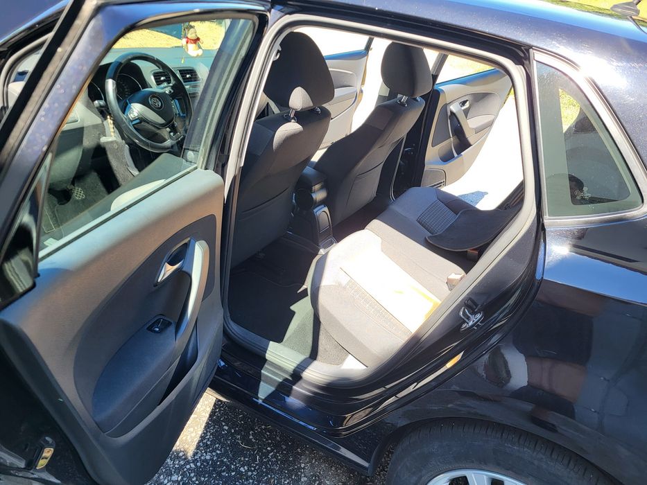 Vendo Volkswagen Polo 1.0 Advance BlueMotion — photo 4