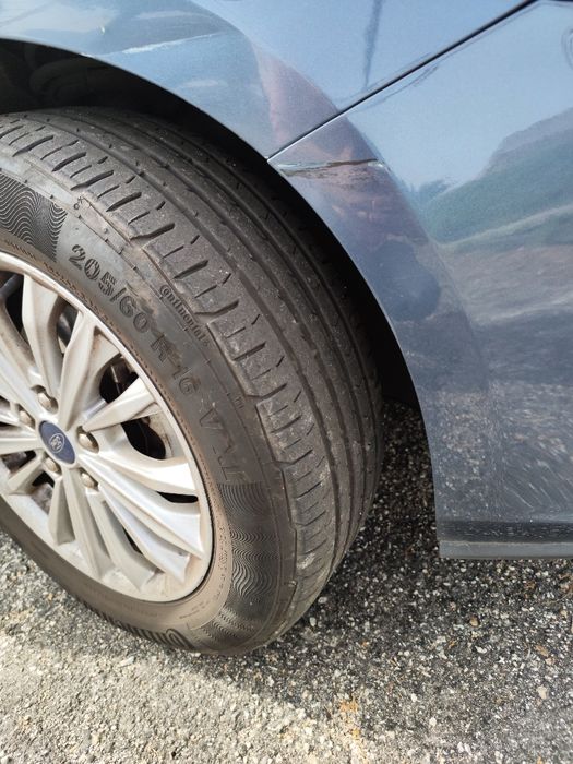 Jantes com pneus como novos 16 focus Titanium
