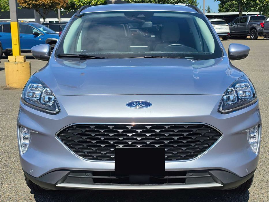 Ford Escape hyb      2023