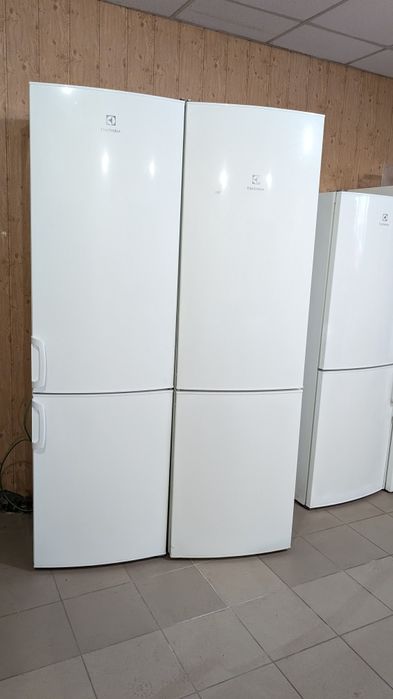 Холодильник Electrolux