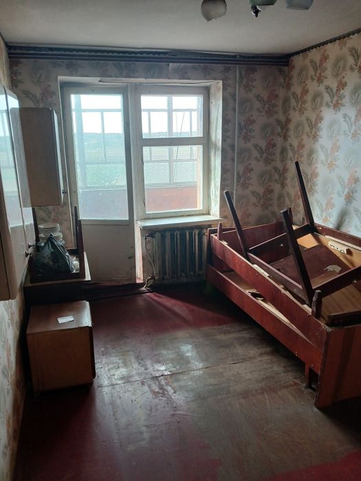 Продам квартиру в смт.Люблинець