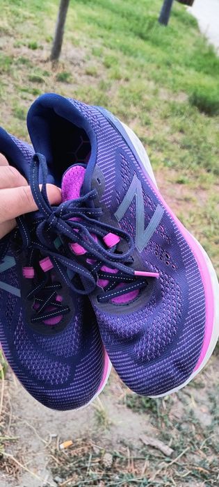 New Balance fresh foam r.40/25.5