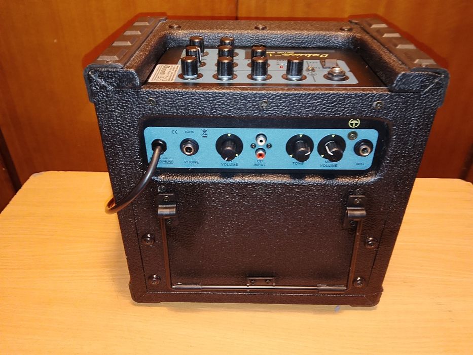 Wzmacniacz gitarowy Dimavery Deluxe -l