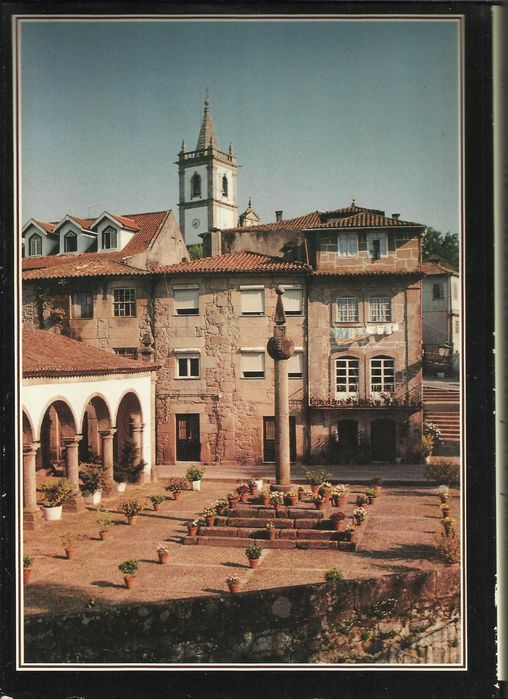 Inventário Artístico Ilustrado de Portugal (8 vol)