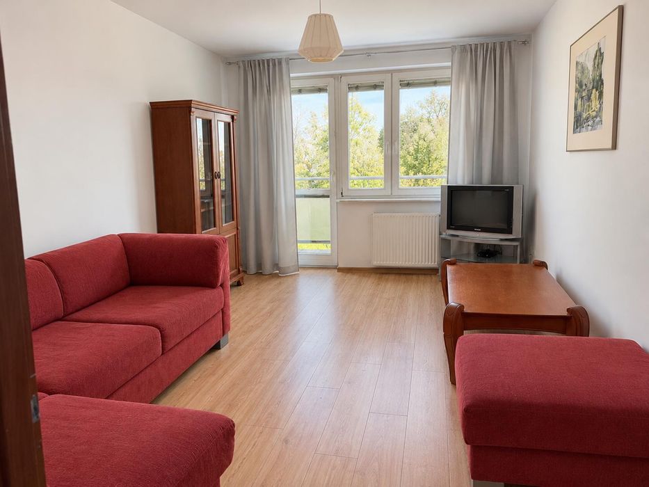 DO WYNAJĘCIA 50 m2 Cmentarna 12
