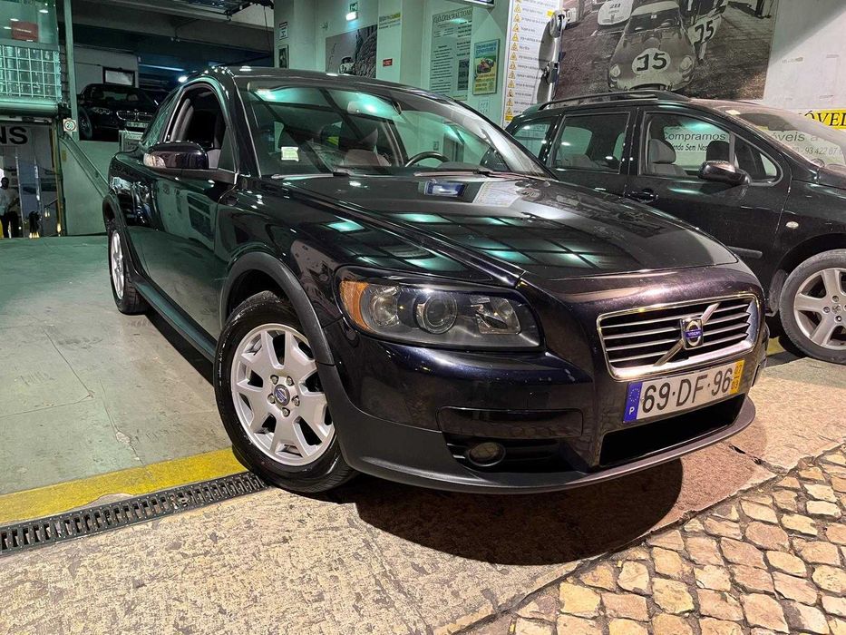 VOLVO C30 1.6D / Revisões / Inspeção