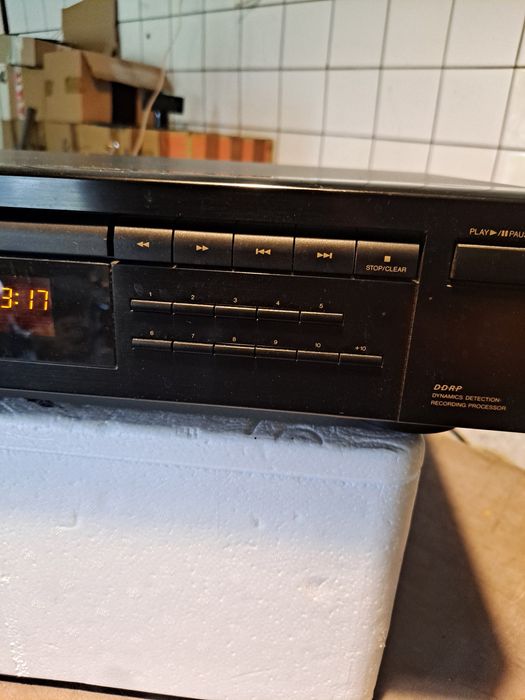 JVC XL-V152 legendarny odtwarzacz CD