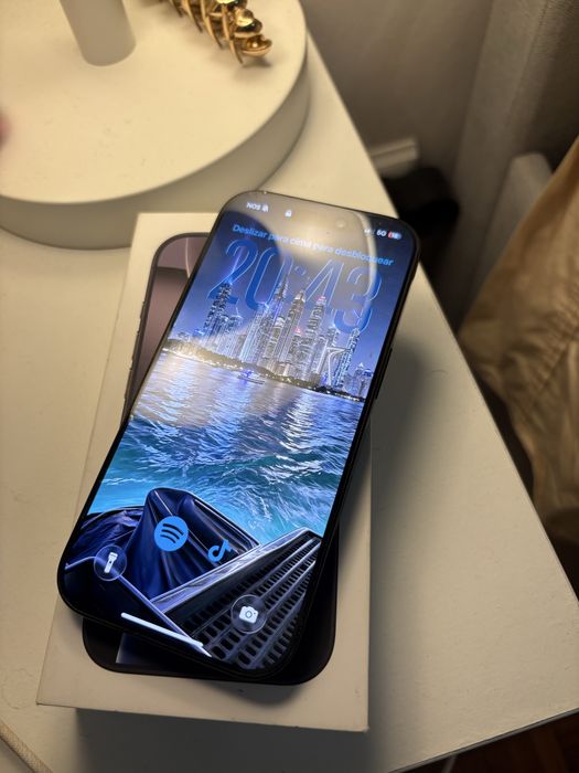 Iphone 16 pro 256g