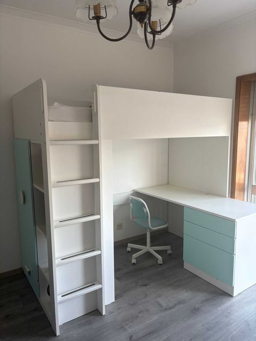 Cama alta com secretária 3 gavetas, Ikea SMASTAD