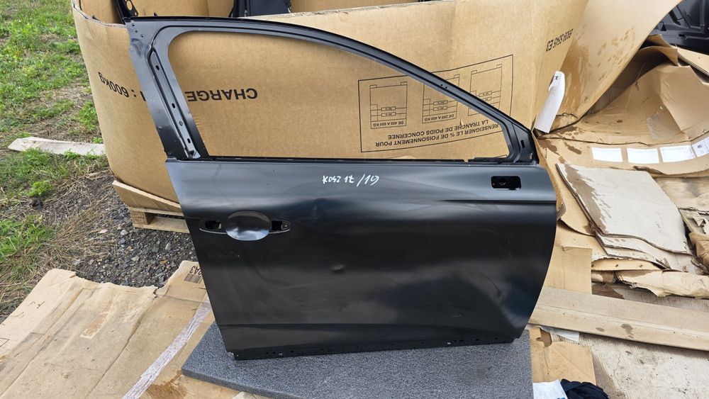 Drzwi prawy przód renault clio 5 V nowe oryginał