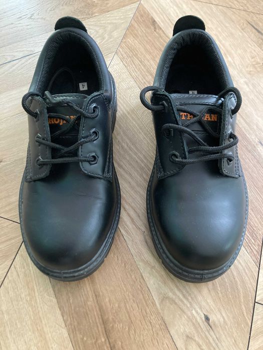 Buty robocze Trojan R 37 Nowe, Skóra, Stalowy podnosek, buty ochronne.
