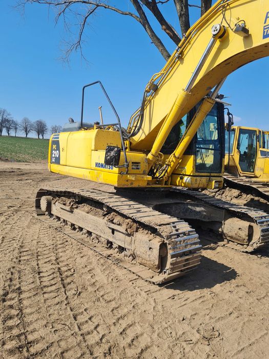 Koparka Komatsu PC 210