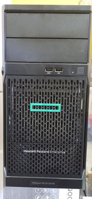 Servidor hp ProLiant ML30Gen10
