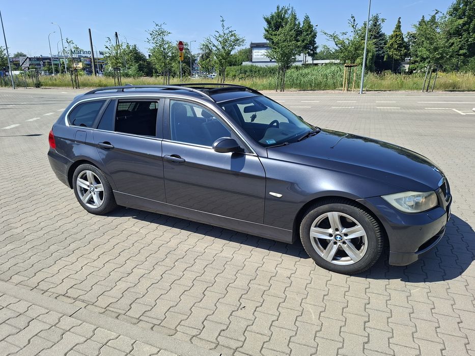 BMW 325i TOURING R6 Automat 218km# Panorama#Duża navi#Skóry#skladane lusterka