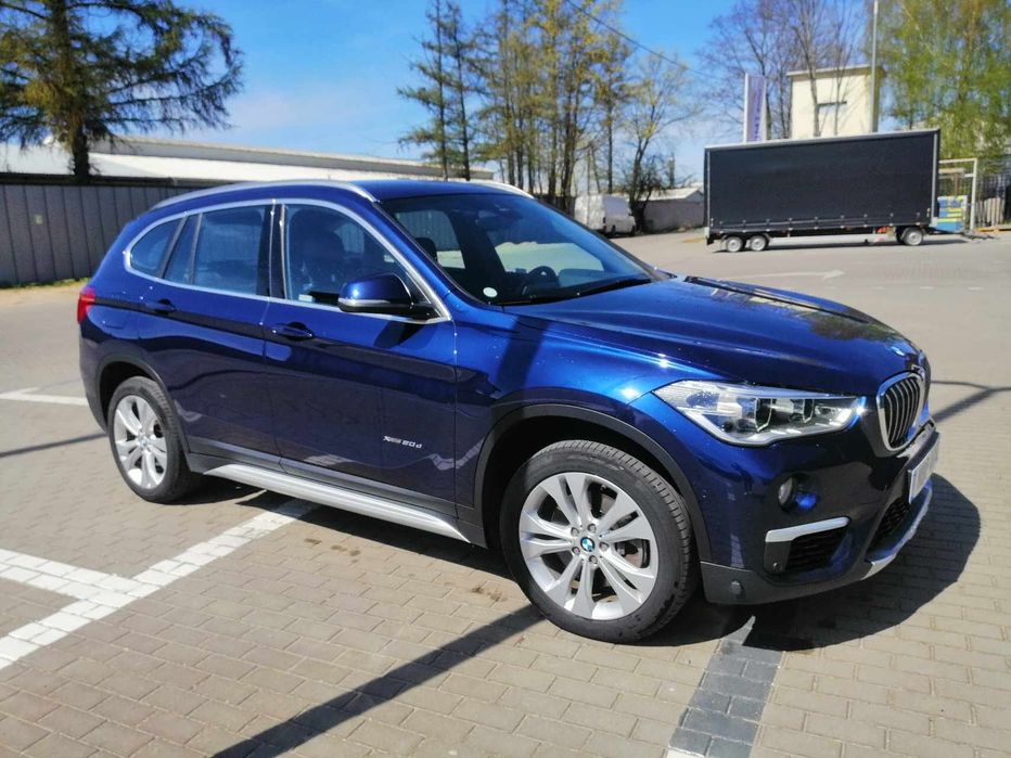 BMW X1