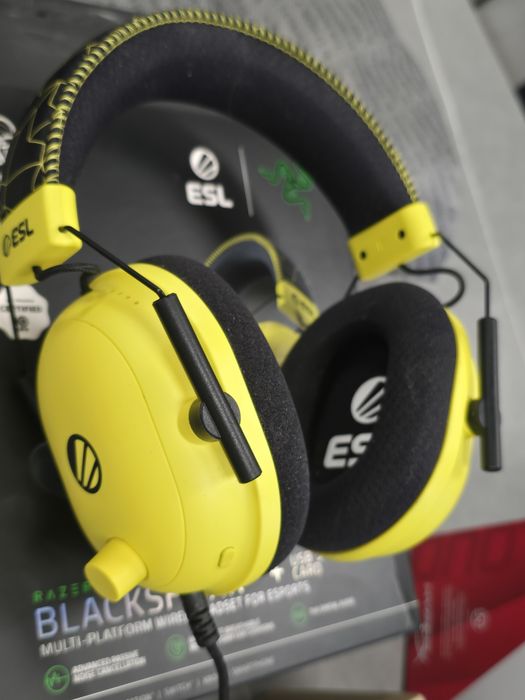 Słuchawki przewodowe Razer BlackShark V2 ESL Edition