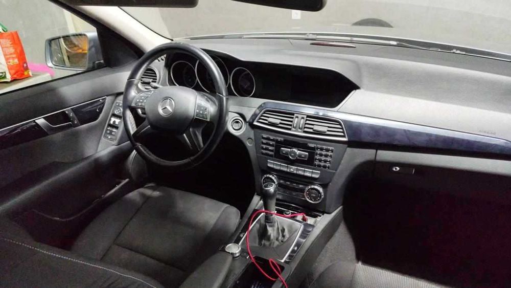 Mercedes C 200 CDI — photo 5