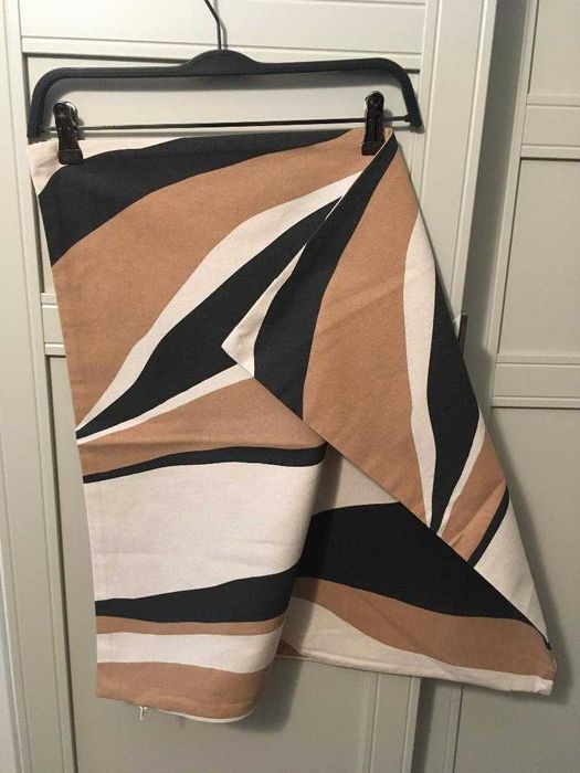 H&M 2 poszewki na poduszki wrzozyste brąz beż 60 X60 cm NOWE