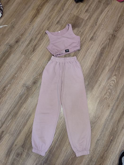 Речі для дівчинки костюм спортивний